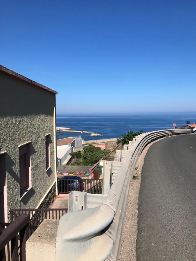 Bella'S House Apartment Castelsardo Exterior photo